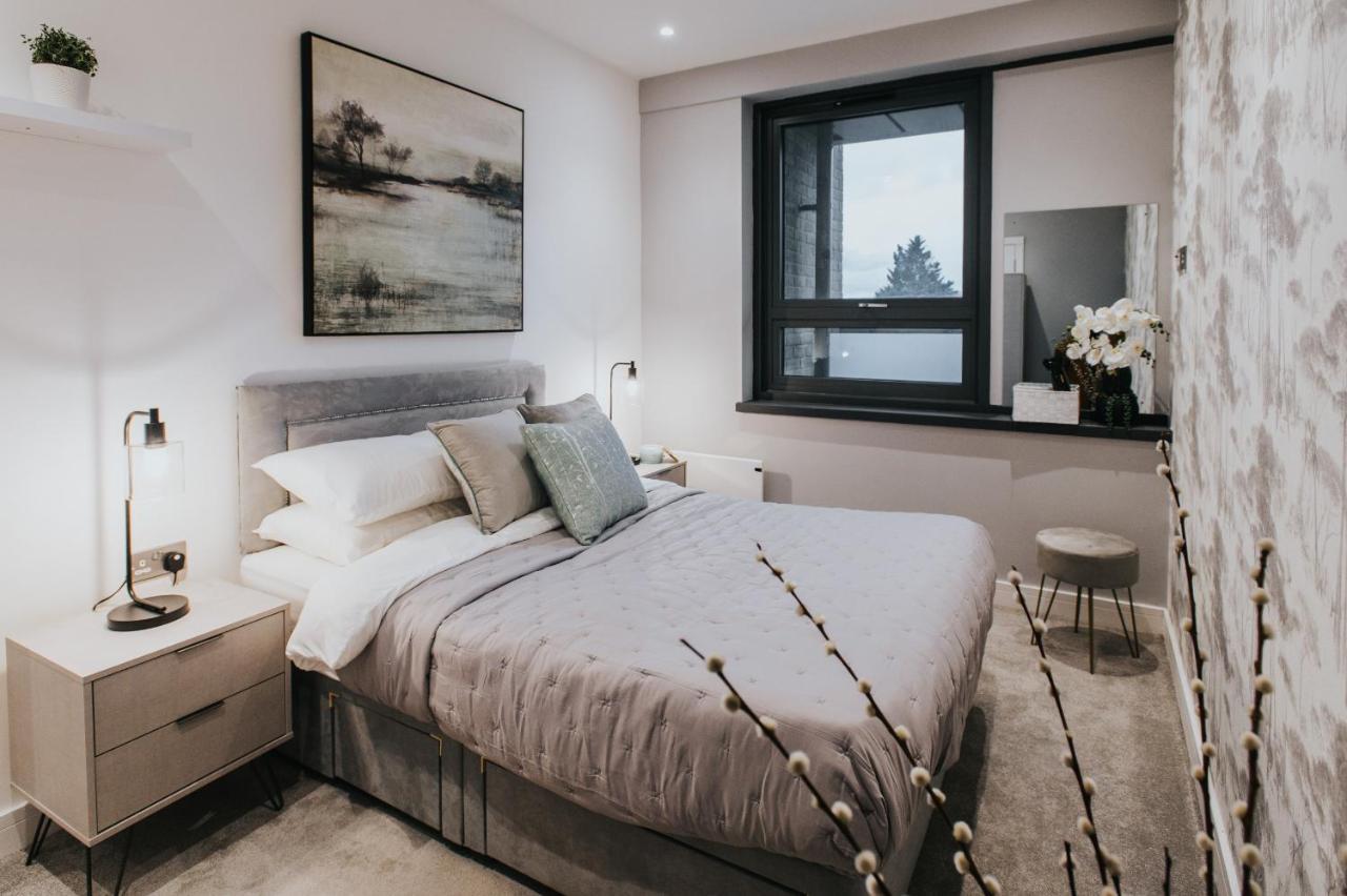 Circa17- Entire Apt, Free Parking, Gym, City Central & Free Netflix Bracknell Exteriér fotografie